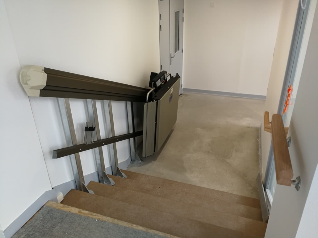 Plateforme Monte-Escalier X3 Angers 49000