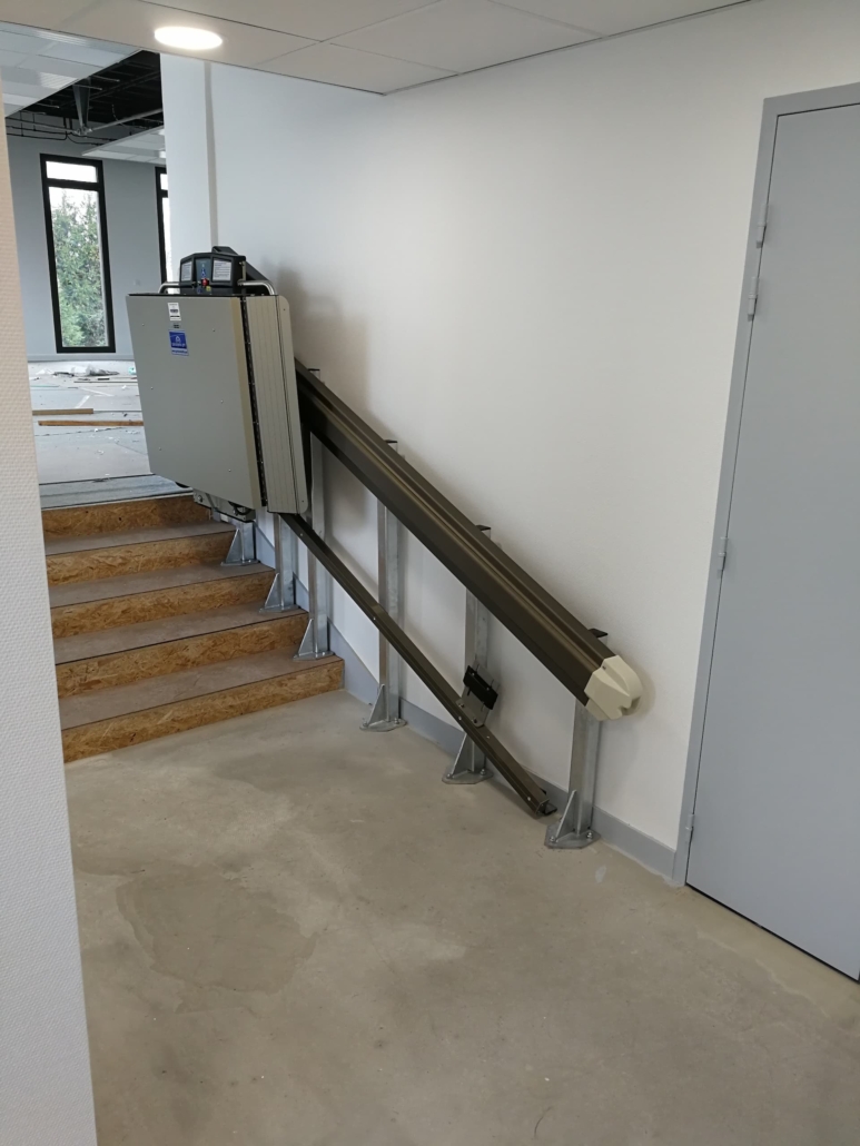 Plateforme Monte-Escalier X3 Angers 49000